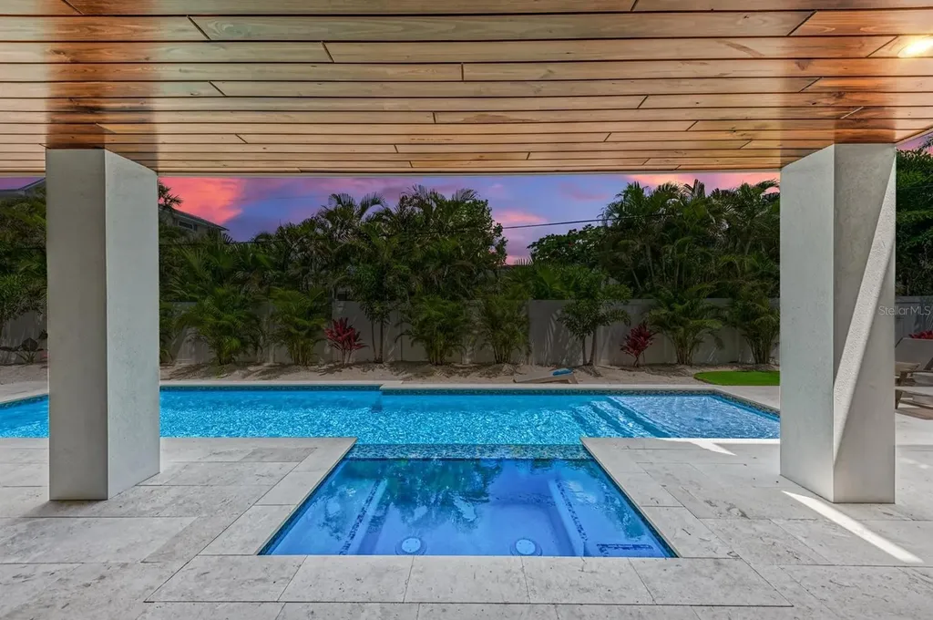 215 83rd Street Holmes Beach FL 34217