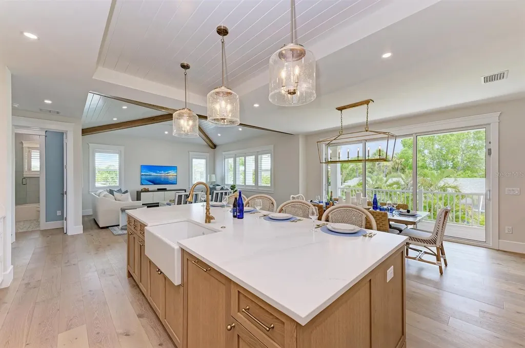 215 83rd Street Holmes Beach FL 34217