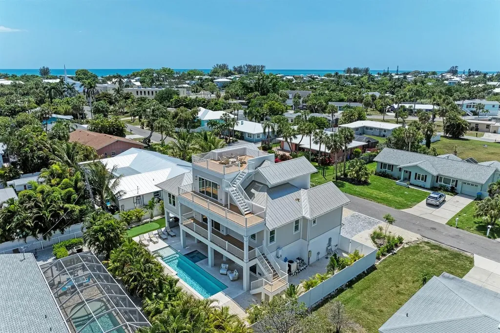 215 83rd Street Holmes Beach FL 34217