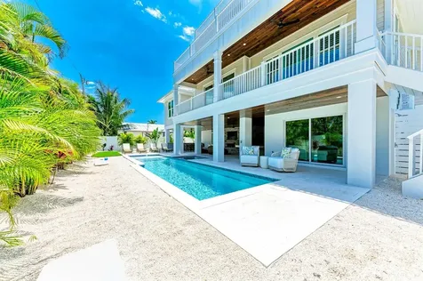 215 83rd Street Holmes Beach FL 34217