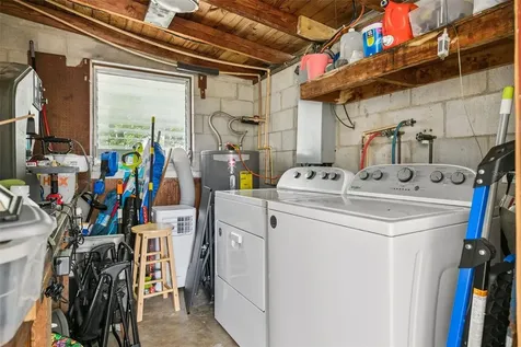 2732 Hertha Avenue Orlando FL 32826