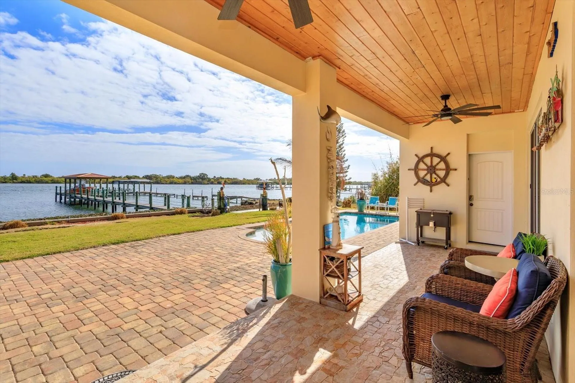 1201 S Riverside Drive Edgewater FL 32132