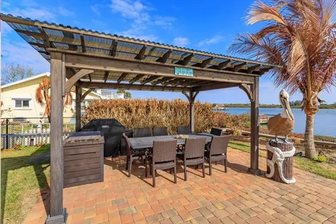 1201 S Riverside Drive Edgewater FL 32132