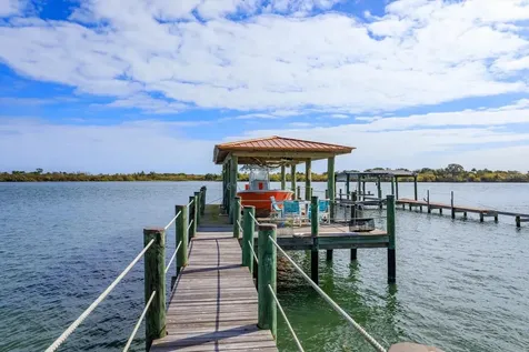 1201 S Riverside Drive Edgewater FL 32132