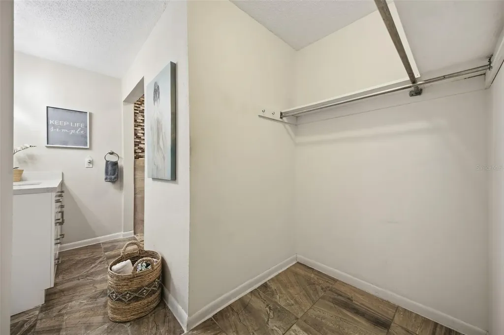 314 E 137th Avenue Tampa FL 33613