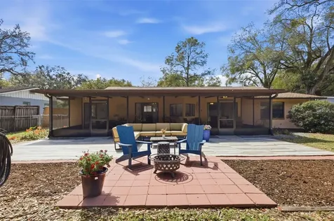 314 E 137th Avenue Tampa FL 33613