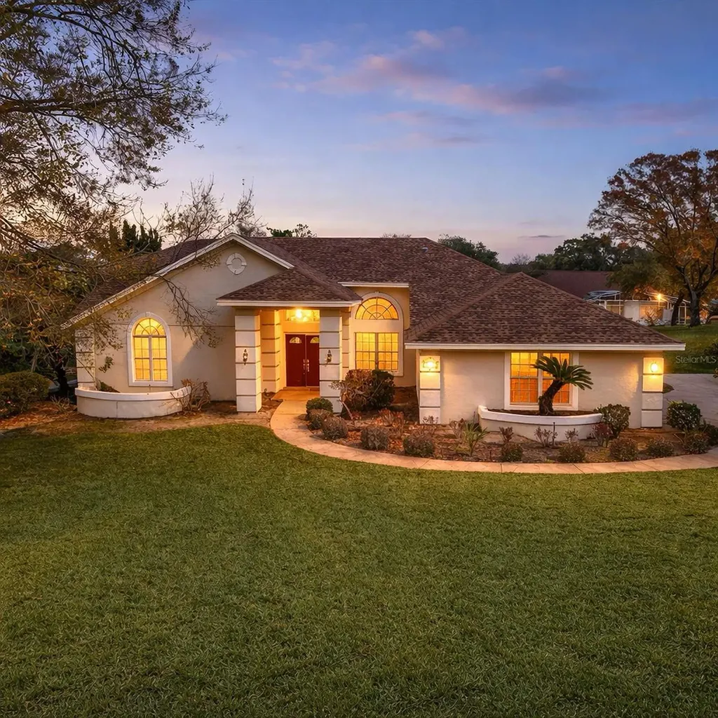 5321 Greens Drive Lady Lake FL 32159