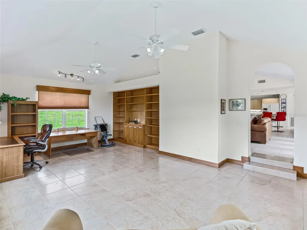 5321 Greens Drive Lady Lake FL 32159