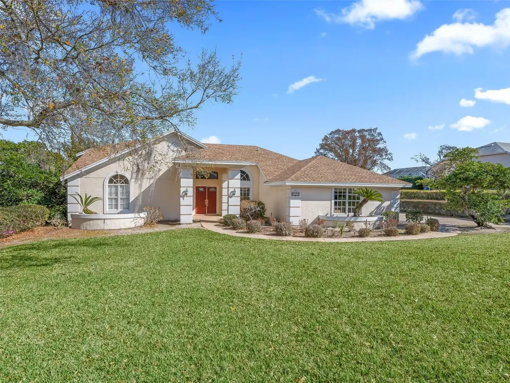 5321 Greens Drive Lady Lake FL 32159