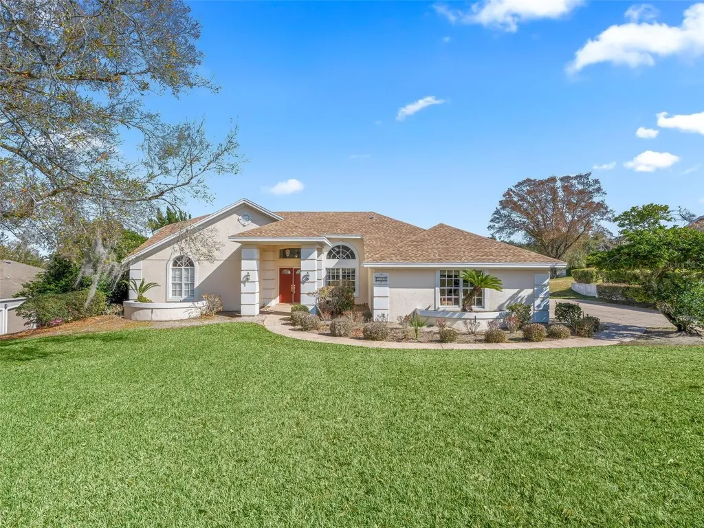 5321 Greens Drive Lady Lake FL 32159