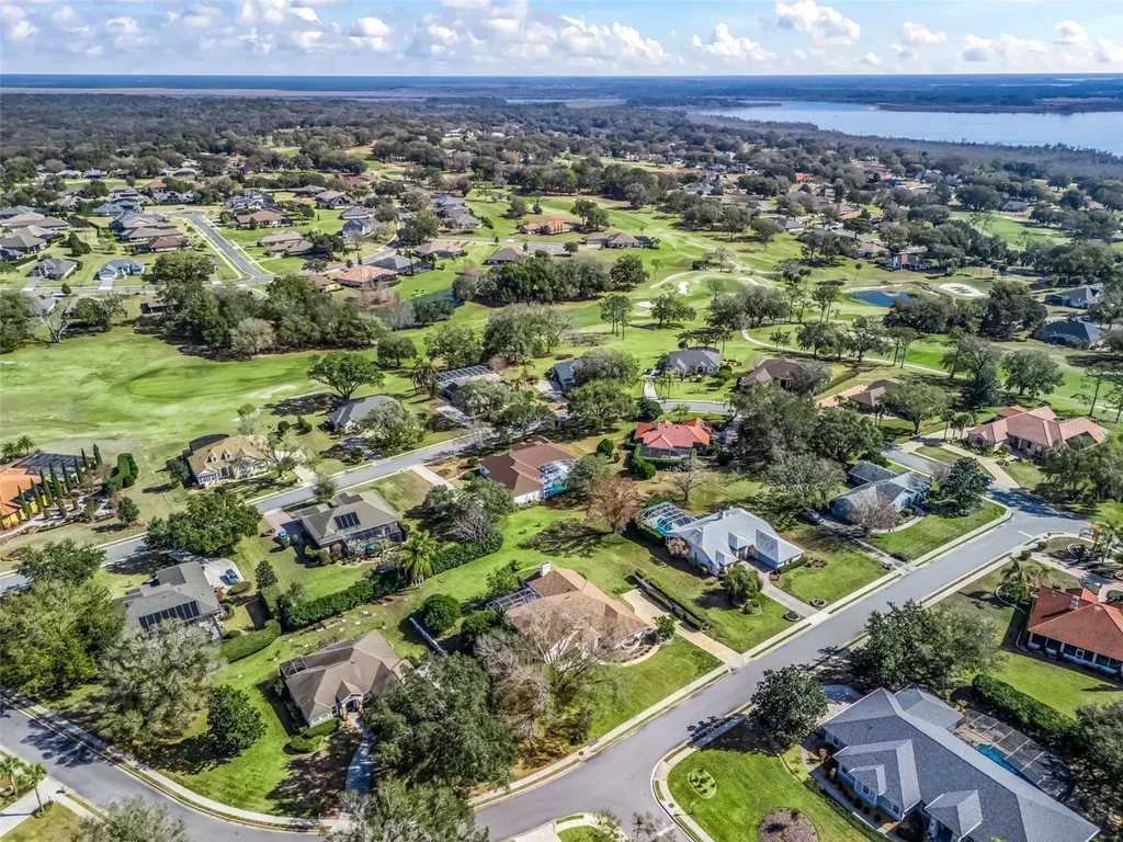 5321 Greens Drive Lady Lake FL 32159