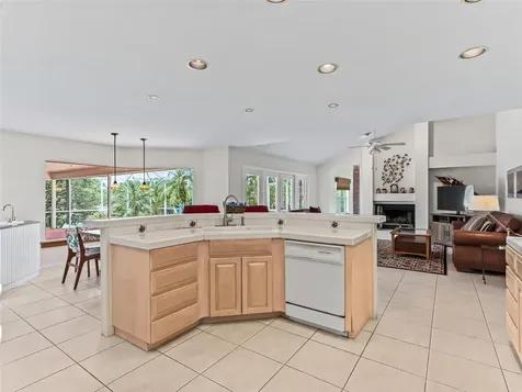 5321 Greens Drive Lady Lake FL 32159