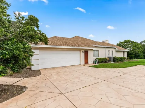 5321 Greens Drive Lady Lake FL 32159
