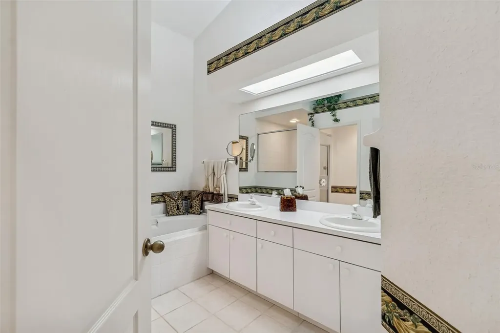 1745 Heron Cove Drive Lutz FL 33549