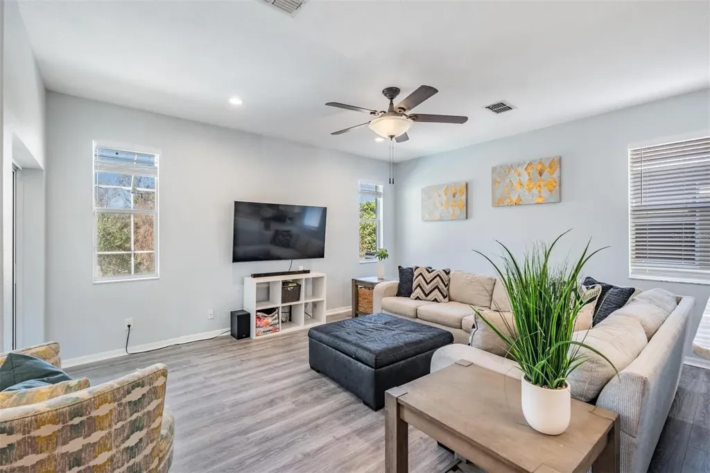 9212 Oak Pride Court Tampa FL 33647