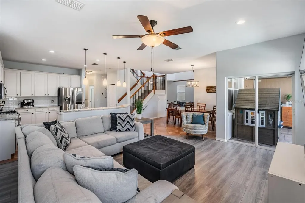 9212 Oak Pride Court Tampa FL 33647