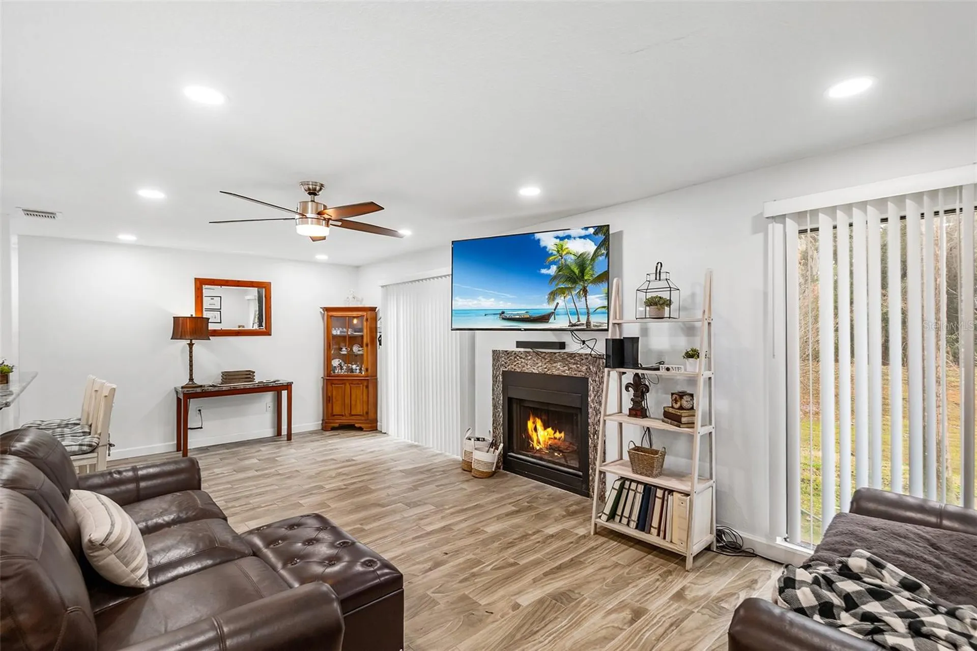 548 Olympic Village Altamonte Springs FL 32714