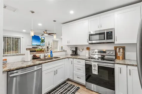 548 Olympic Village Altamonte Springs FL 32714