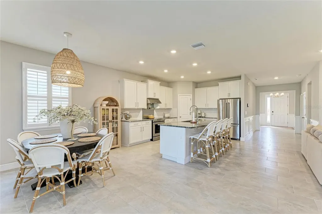 17719 Cantarina Cove Bradenton FL 34211