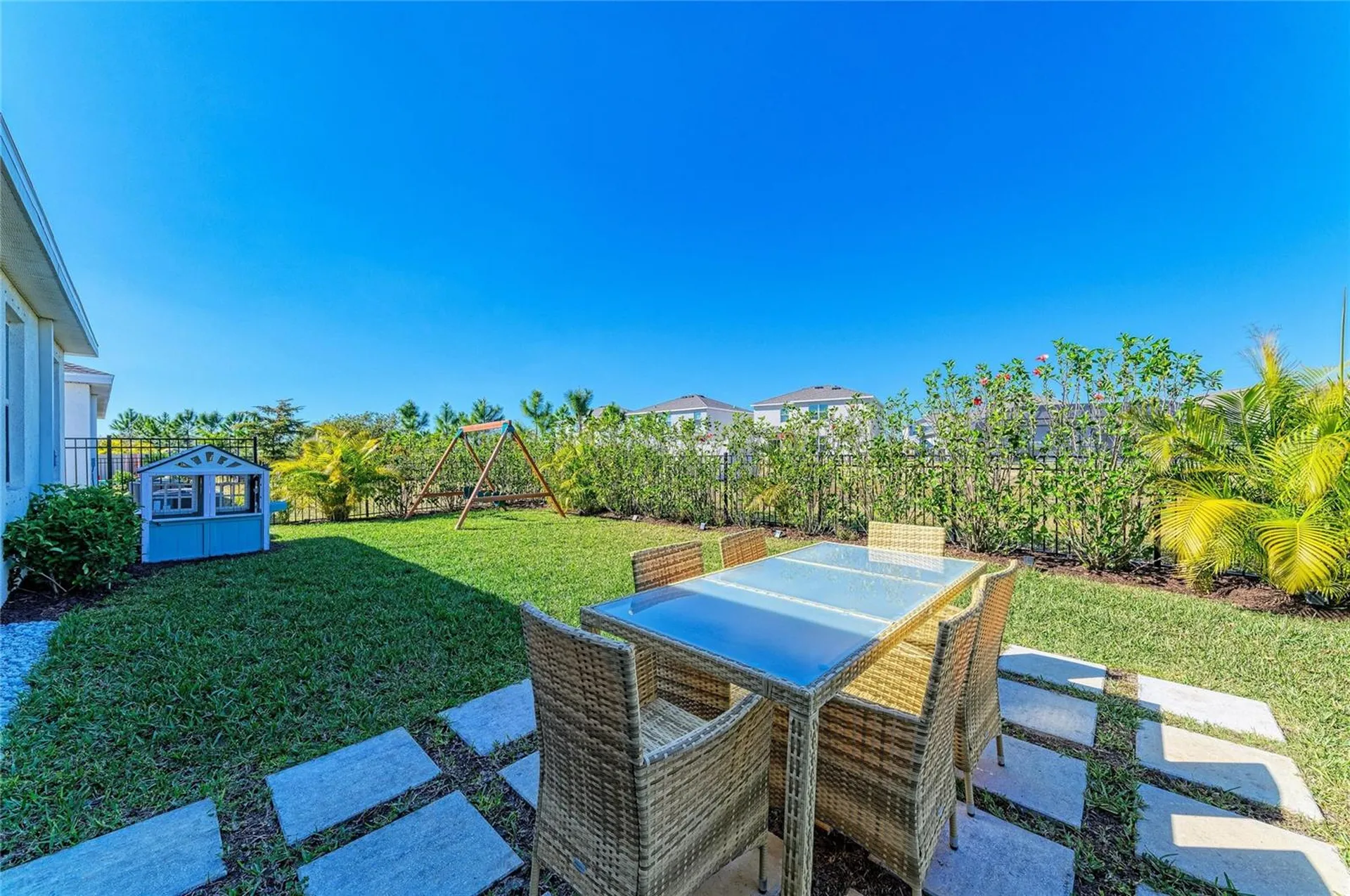 17719 Cantarina Cove Bradenton FL 34211