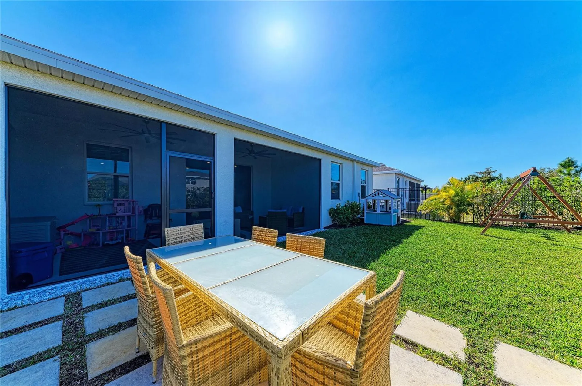 17719 Cantarina Cove Bradenton FL 34211