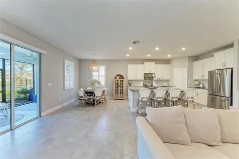 17719 Cantarina Cove Bradenton FL 34211