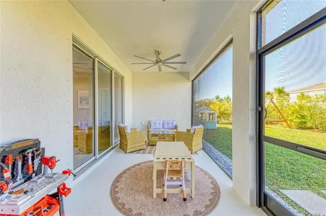 17719 Cantarina Cove Bradenton FL 34211