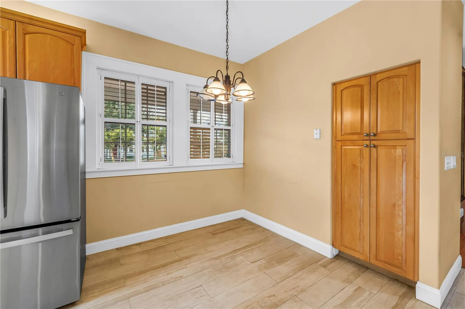 546 26th Avenue N St Petersburg FL 33704