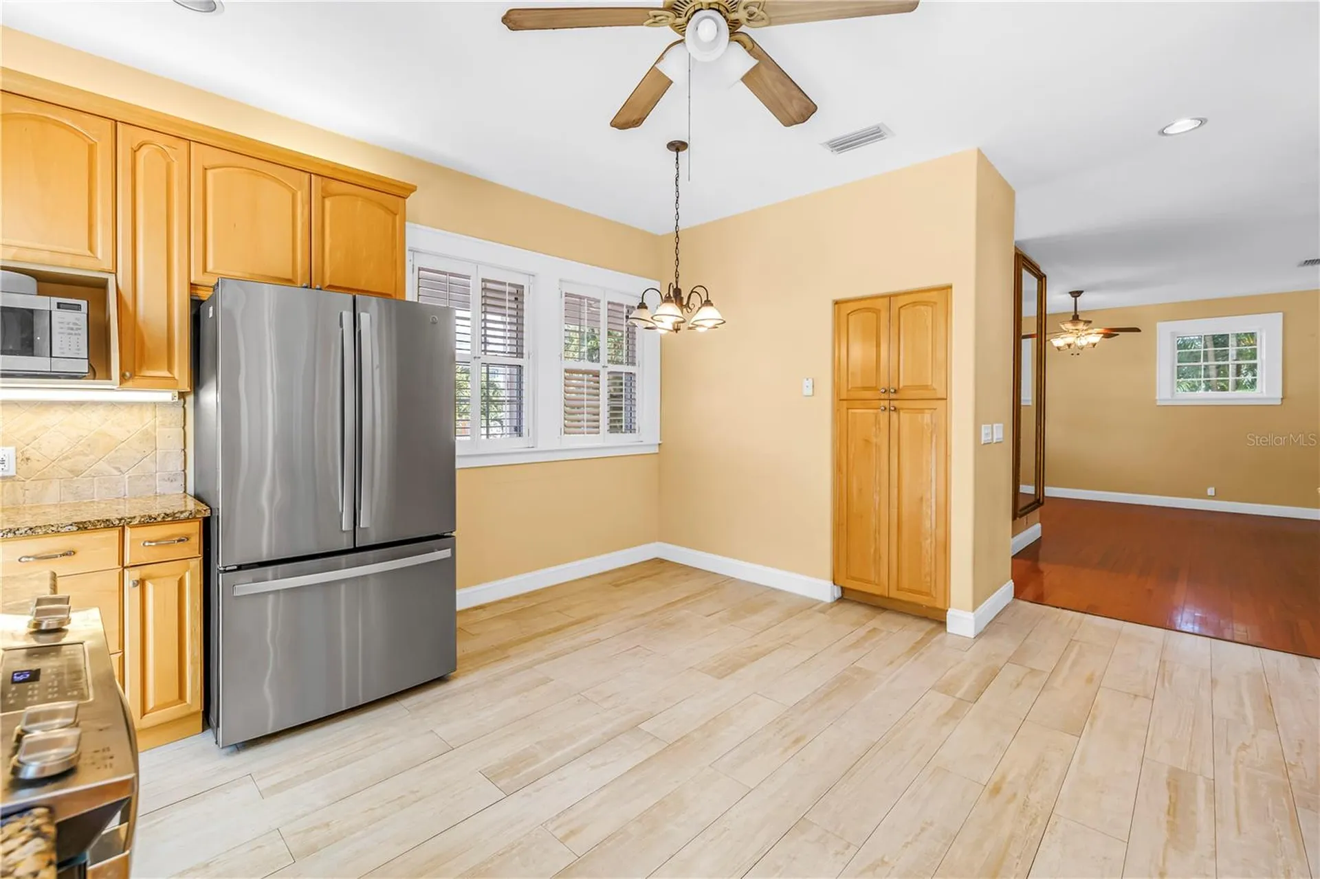 546 26th Avenue N St Petersburg FL 33704