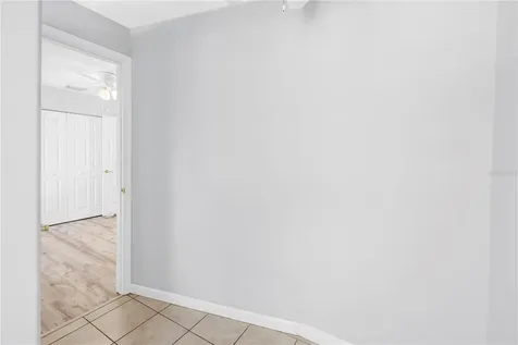 546 26th Avenue N St Petersburg FL 33704