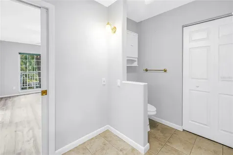 546 26th Avenue N St Petersburg FL 33704