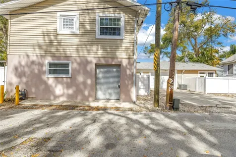 546 26th Avenue N St Petersburg FL 33704