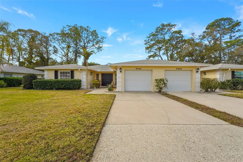 5524 Palm Aire Drive Sarasota FL 34243