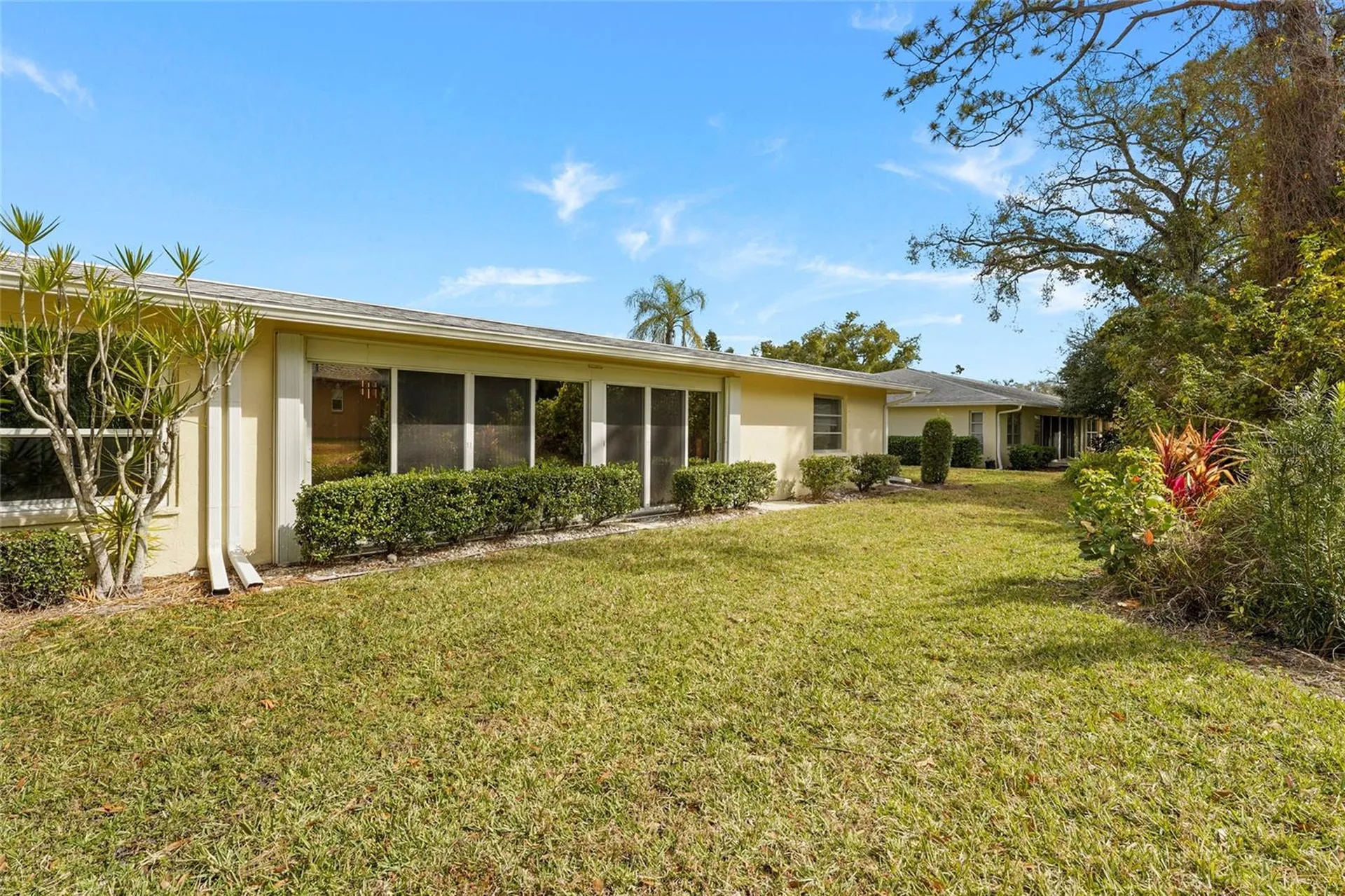5524 Palm Aire Drive Sarasota FL 34243