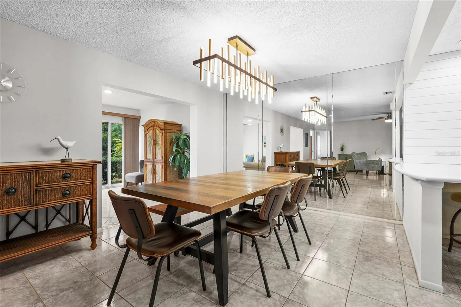 5524 Palm Aire Drive Sarasota FL 34243