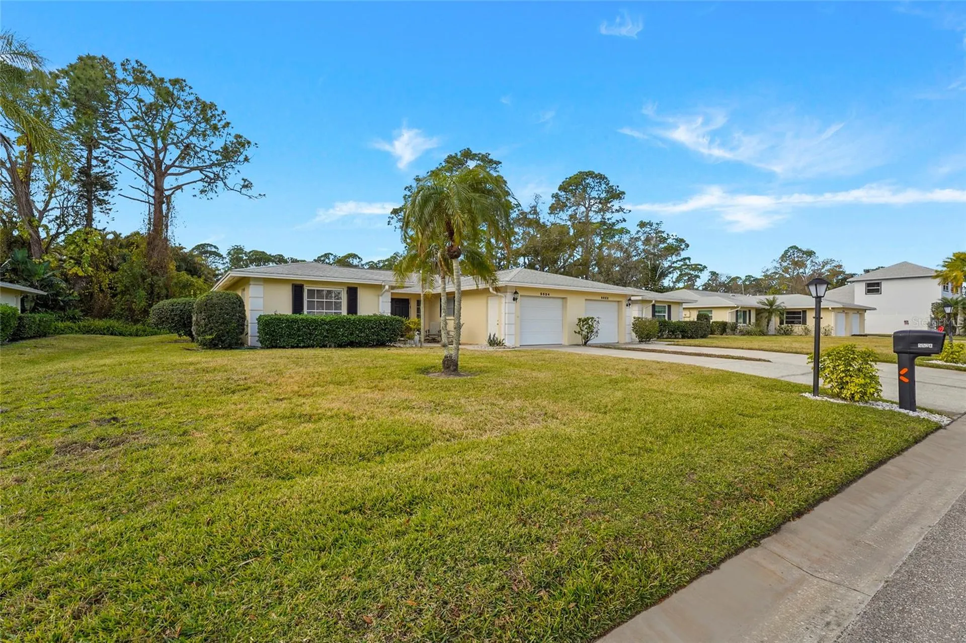 5524 Palm Aire Drive Sarasota FL 34243