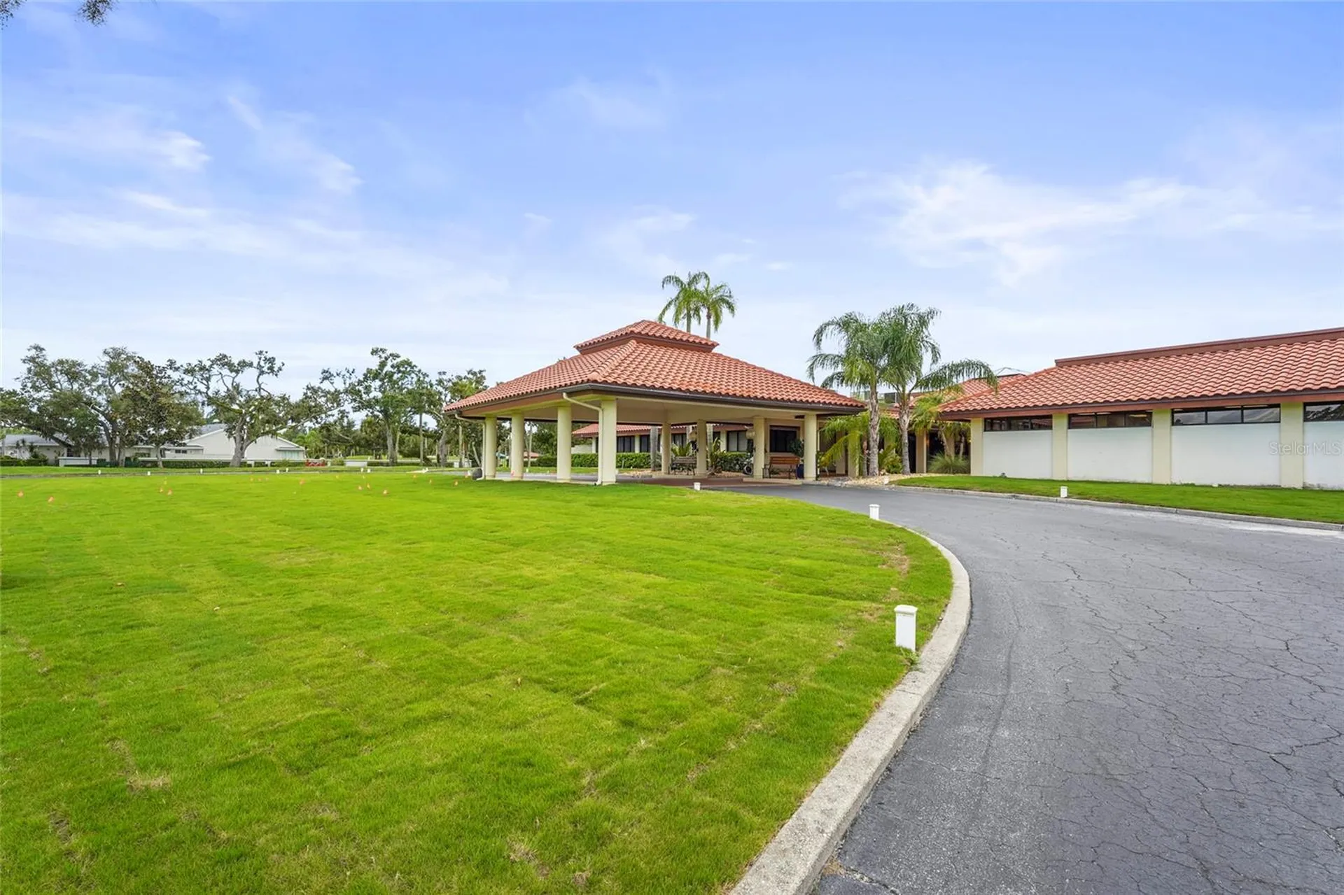 5524 Palm Aire Drive Sarasota FL 34243