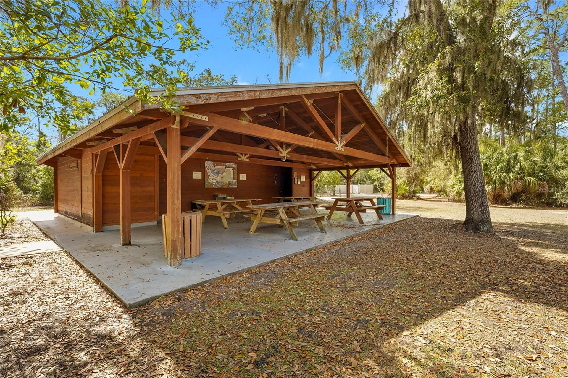 5524 Palm Aire Drive Sarasota FL 34243