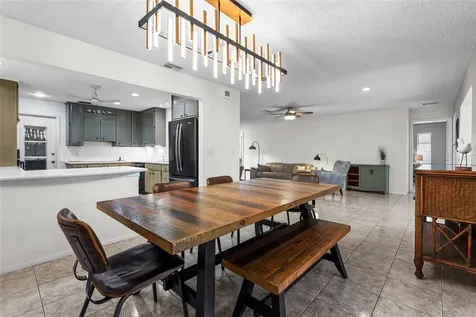 5524 Palm Aire Drive Sarasota FL 34243