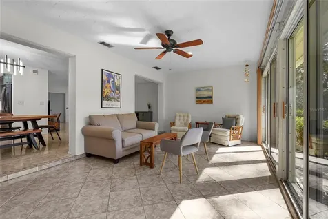 5524 Palm Aire Drive Sarasota FL 34243