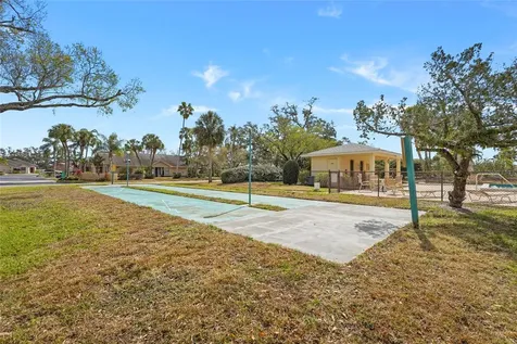 5524 Palm Aire Drive Sarasota FL 34243