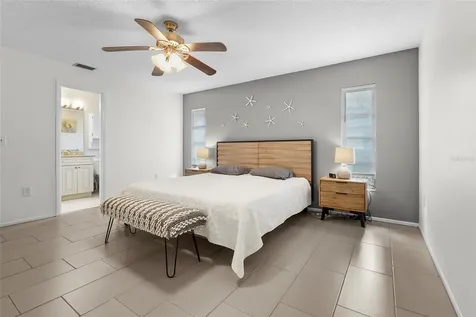 5524 Palm Aire Drive Sarasota FL 34243