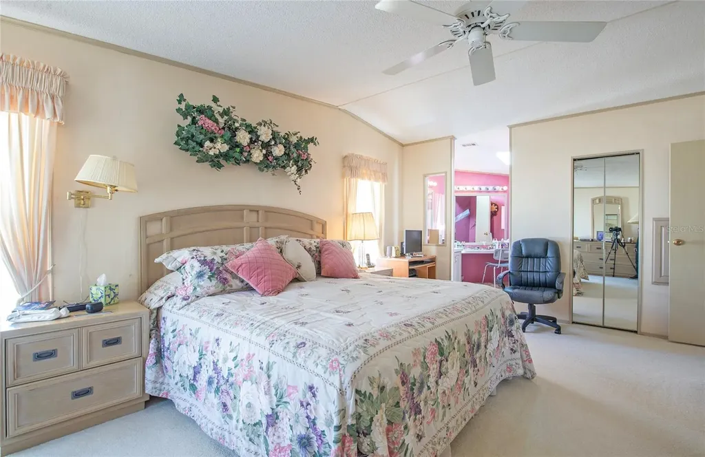 428 Pelican Drive S Oldsmar FL 34677
