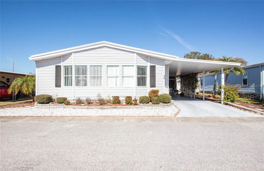 428 Pelican Drive S Oldsmar FL 34677