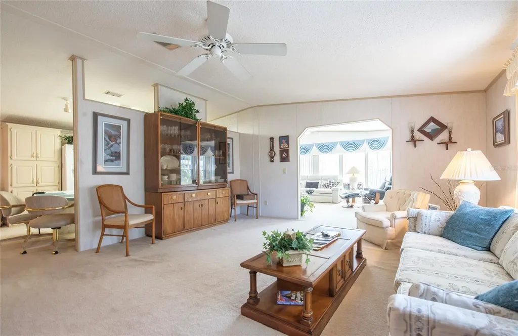 428 Pelican Drive S Oldsmar FL 34677
