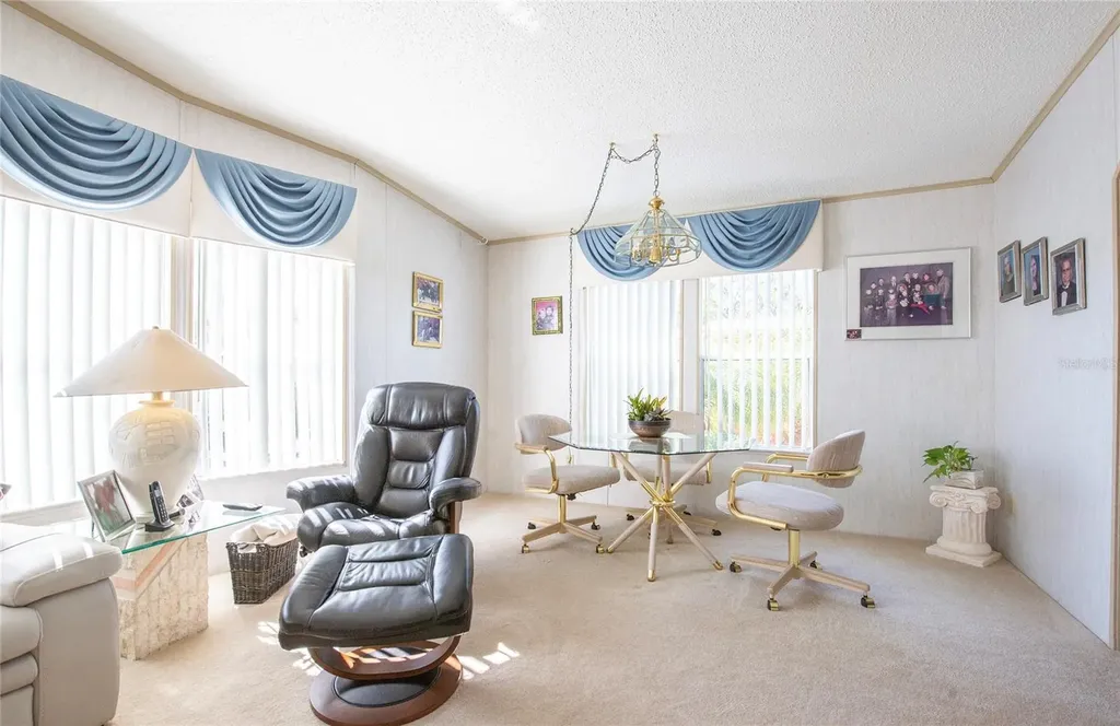 428 Pelican Drive S Oldsmar FL 34677