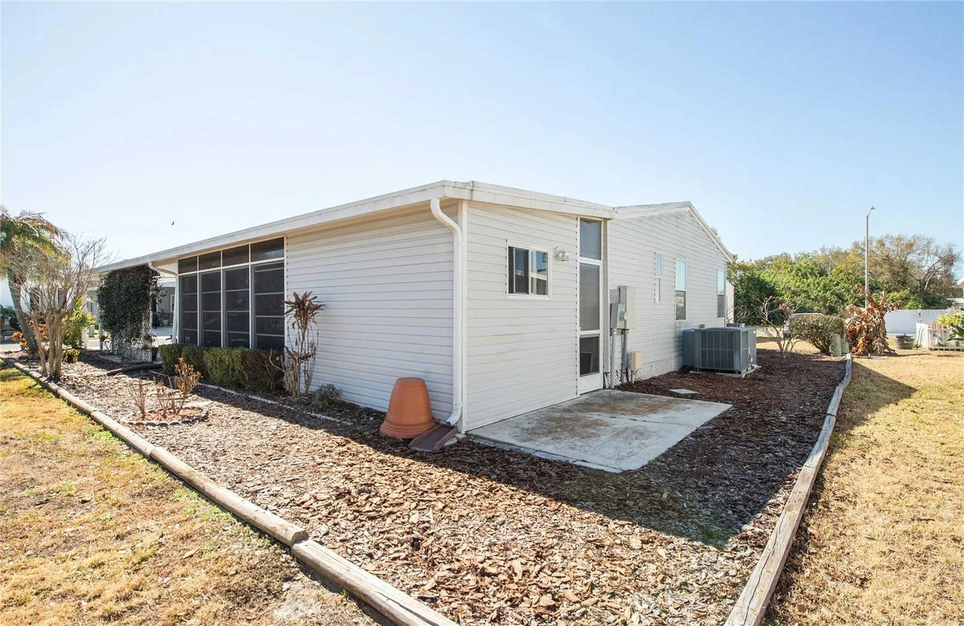 428 Pelican Drive S Oldsmar FL 34677