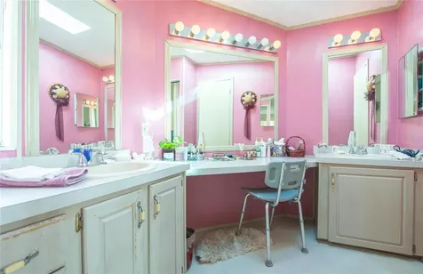 428 Pelican Drive S Oldsmar FL 34677