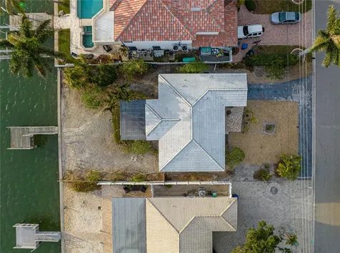 1425 Corey Way S South Pasadena FL 33707