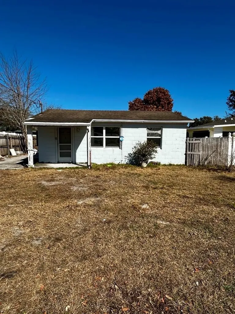 413 Magnolia Avenue Seffner FL 33584